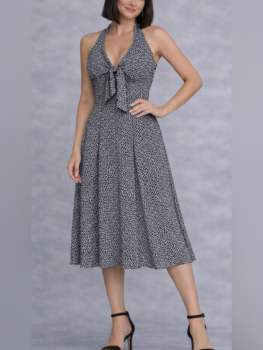 100% Silk midi Kay Unger Halter Dress size 10